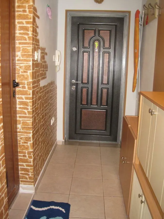 Apartment Nadejda Varna